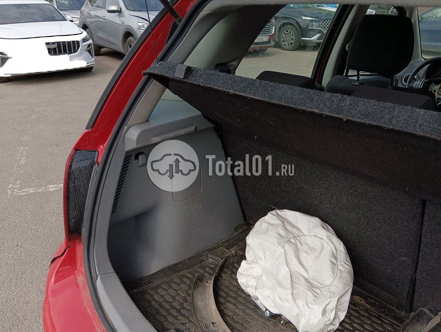 Фото Suzuki SX4 102