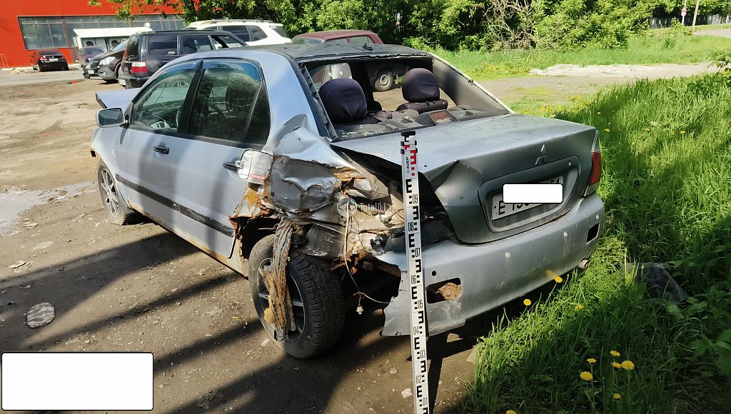 Фото Mitsubishi Lancer 2