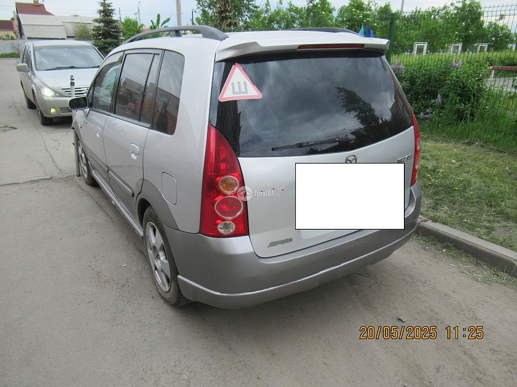 Фото Mazda Premacy 10