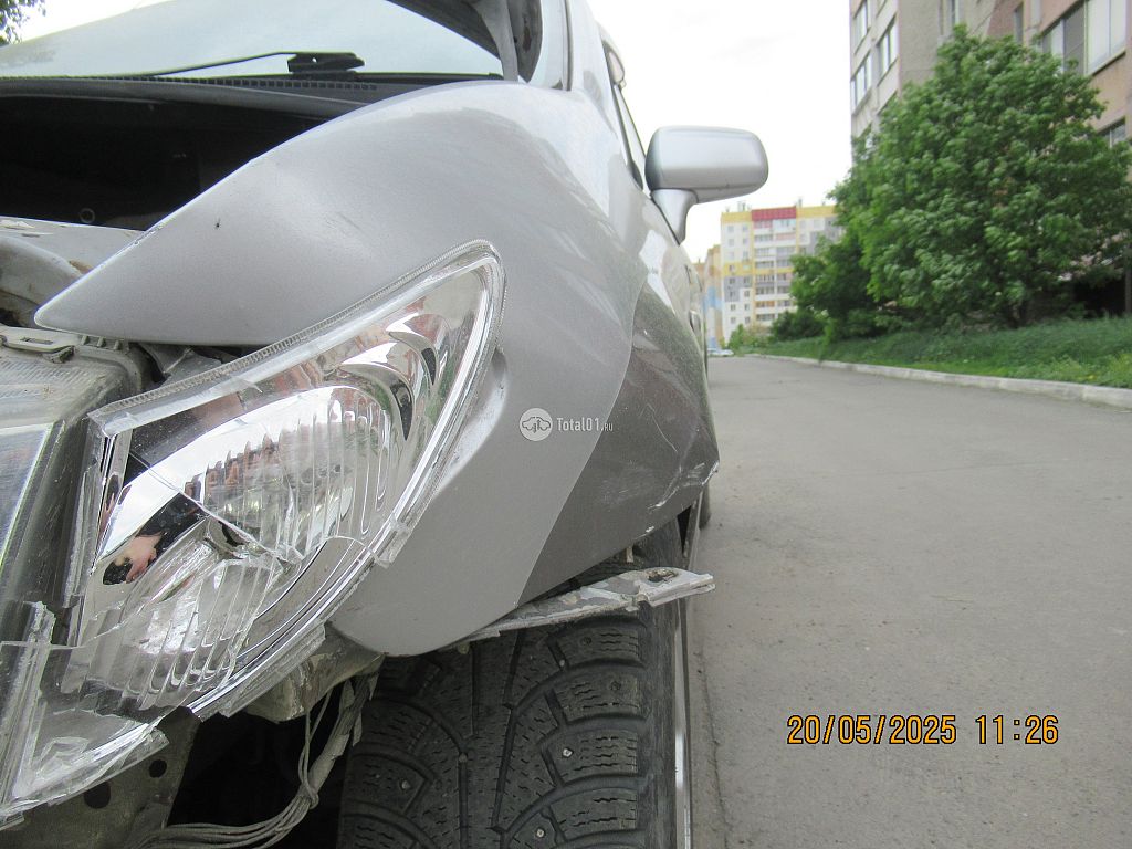 Фото Mazda Premacy 48