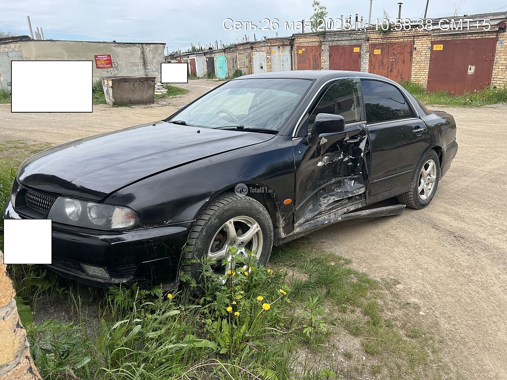 Фото Mitsubishi Diamante 4