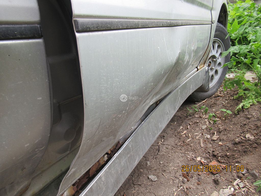 Фото Nissan Bassara 20