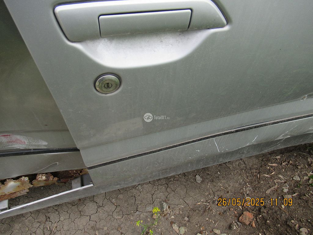 Фото Nissan Bassara 48