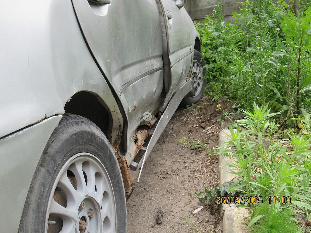 Фото Nissan Bassara 56