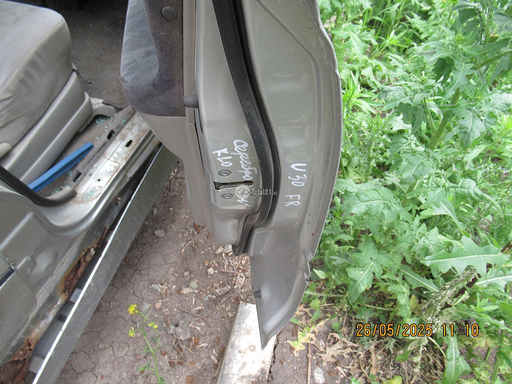 Фото Nissan Bassara 70