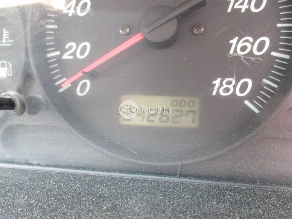 Фото Mazda Familia 6