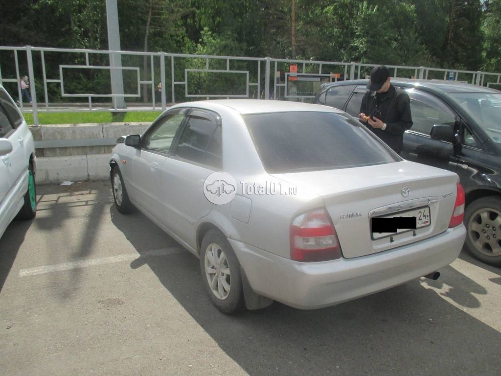 Фото Mazda Familia 10