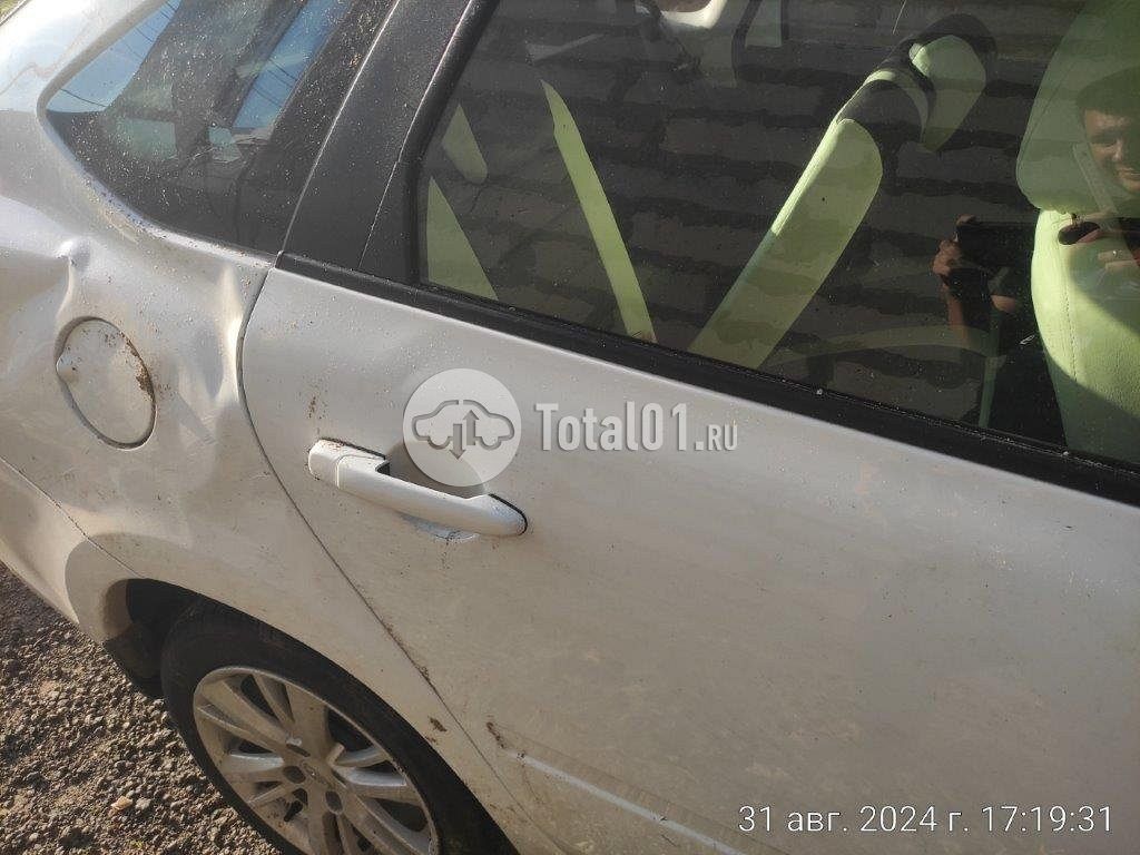 Фото ВАЗ (LADA) Granta 136