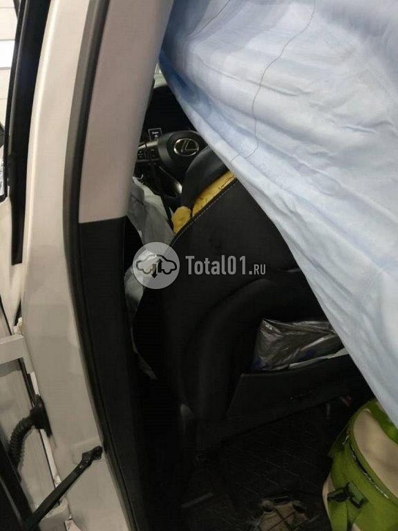 Фото Lexus RX 44