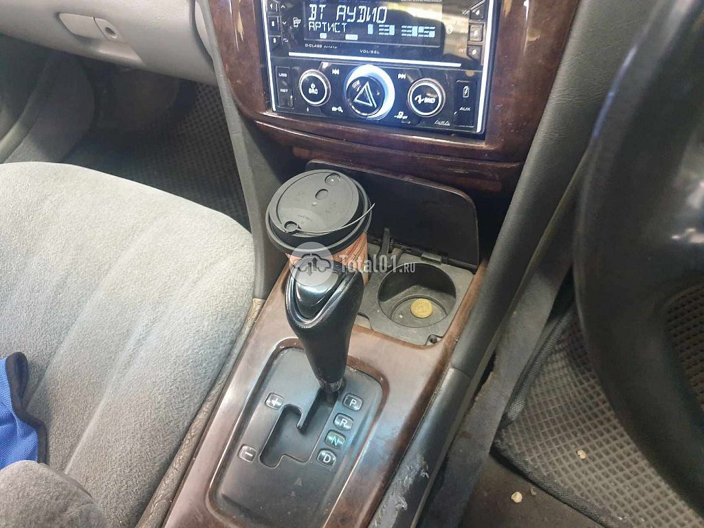 Фото Mitsubishi Diamante 14