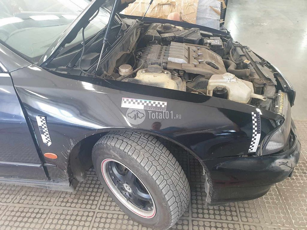 Фото Mitsubishi Diamante 22