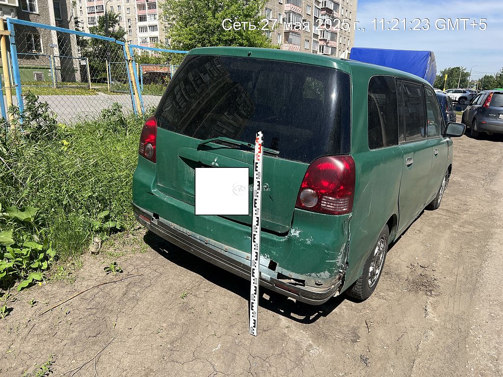 Фото Mitsubishi Dion 2