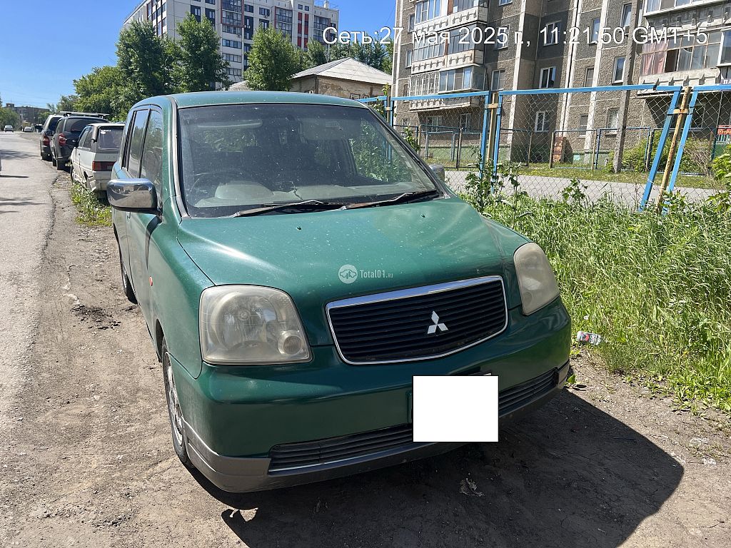 Фото Mitsubishi Dion 8
