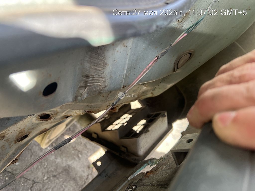 Фото Mitsubishi Dion 102
