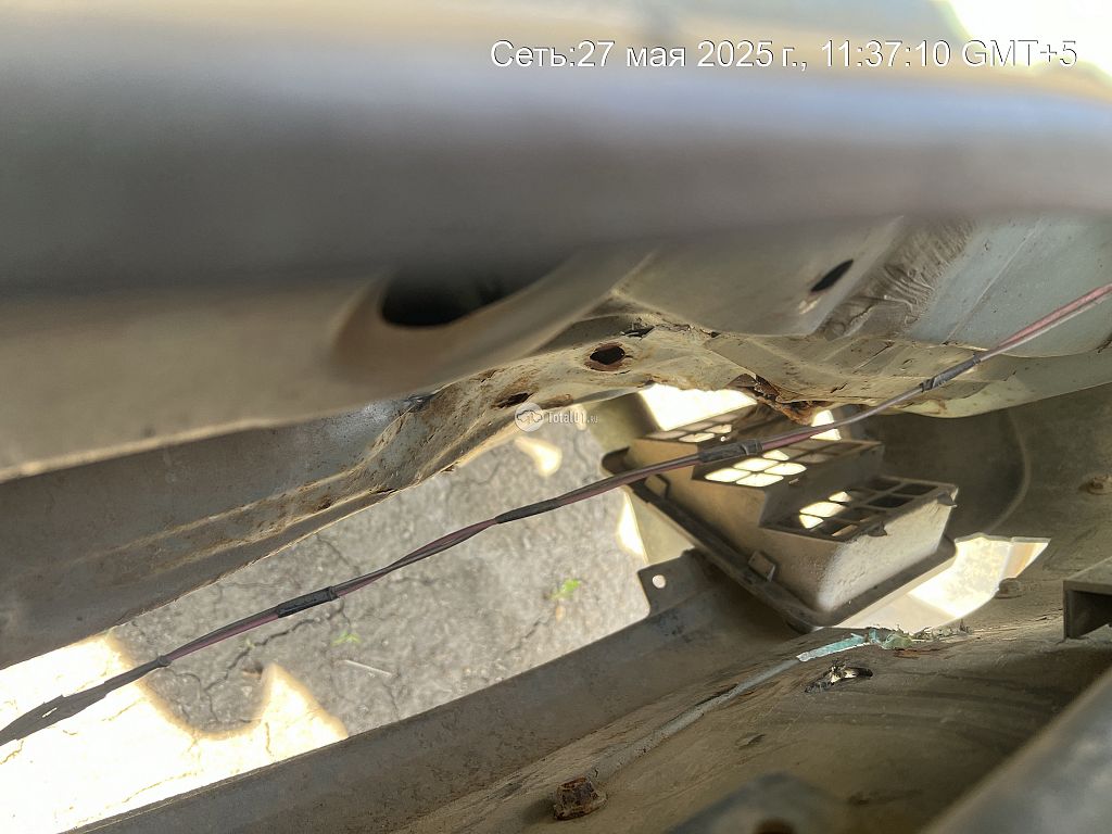 Фото Mitsubishi Dion 110