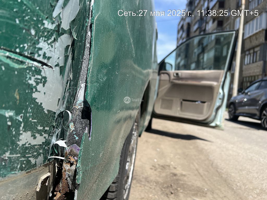 Фото Mitsubishi Dion 130