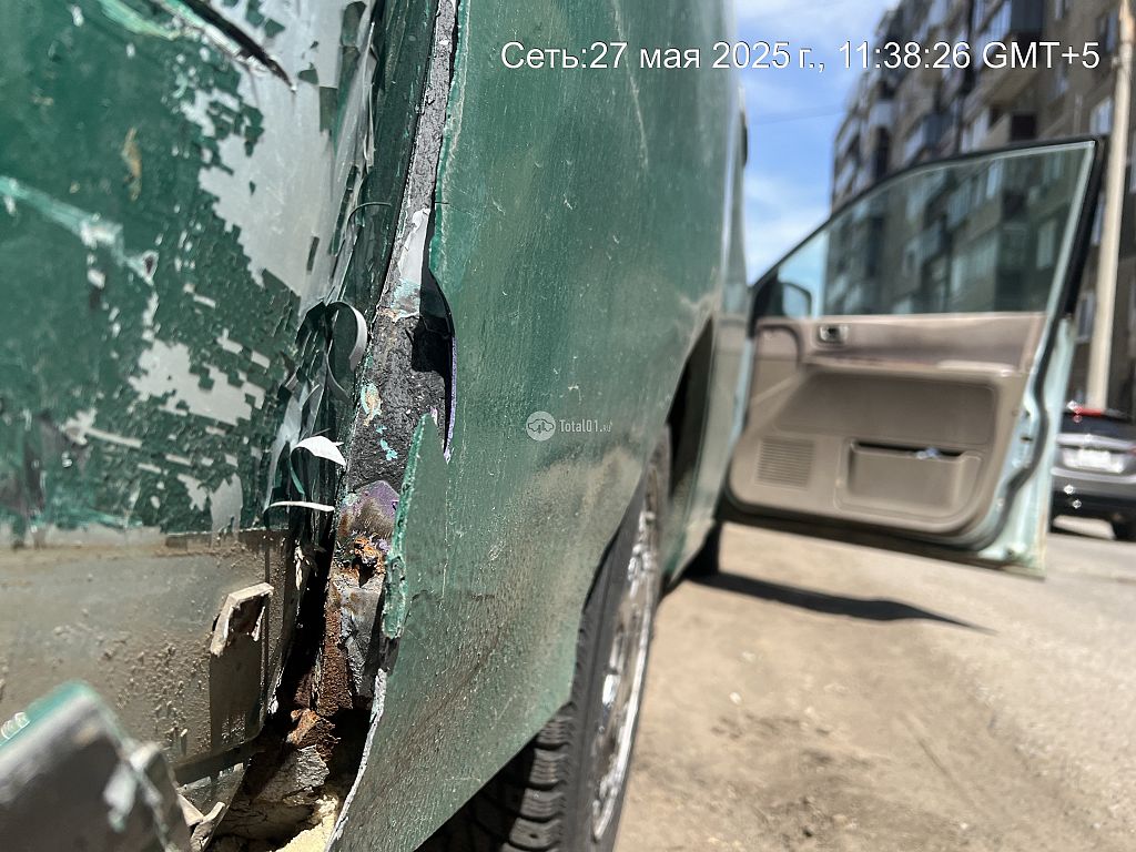 Фото Mitsubishi Dion 132
