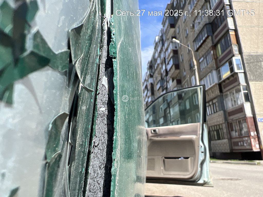Фото Mitsubishi Dion 142