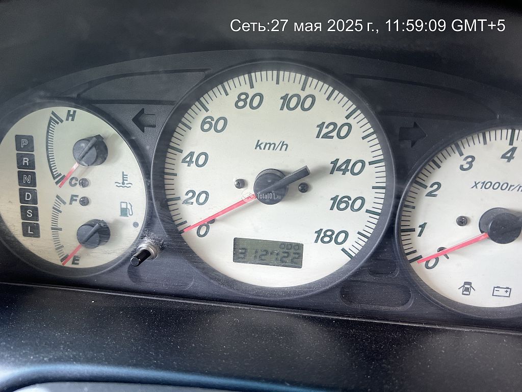 Фото Mazda Premacy 164