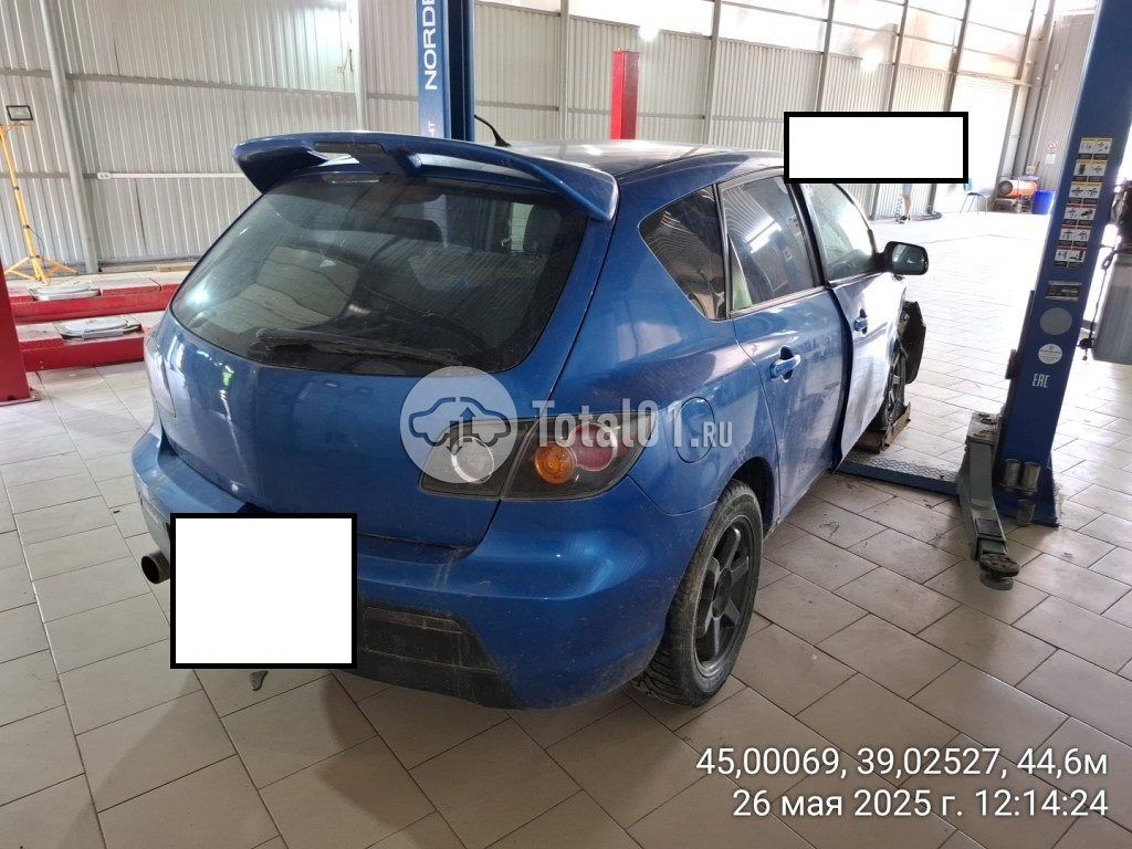 Фото Mazda 3 8