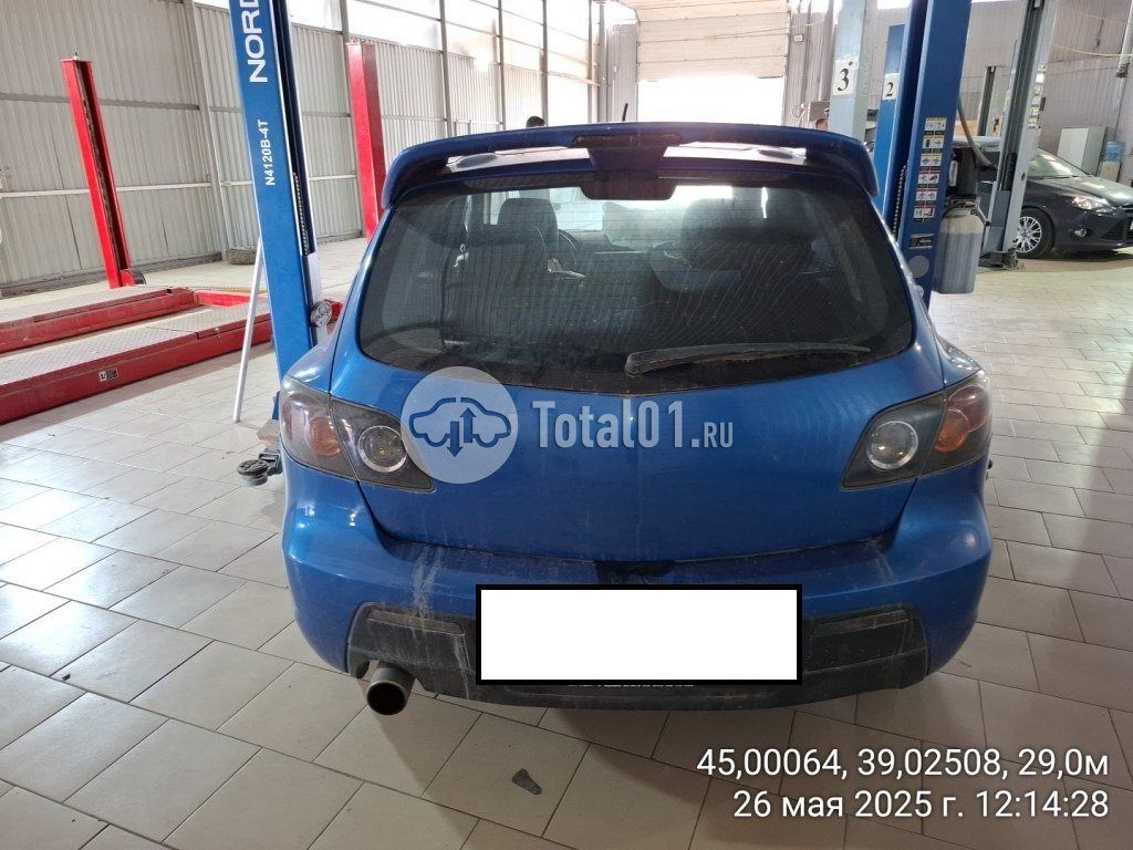 Фото Mazda 3 10