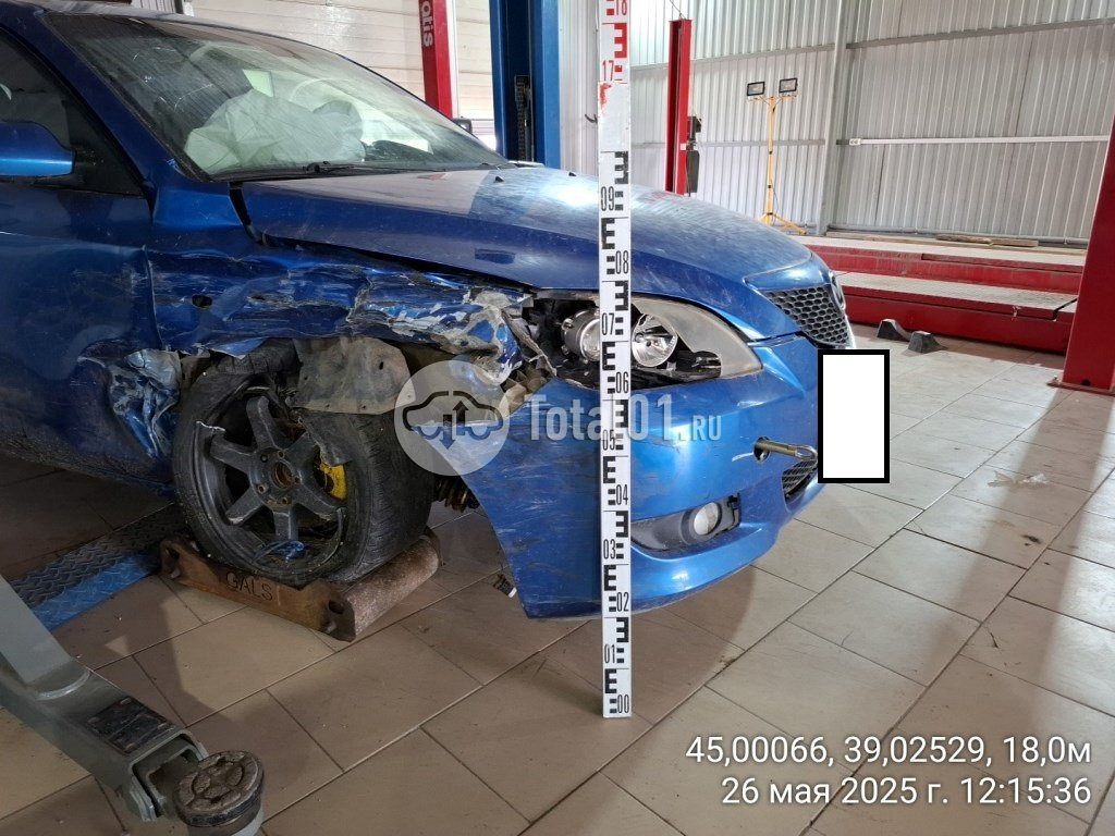 Фото Mazda 3 14