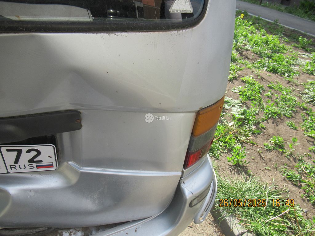 Фото Nissan Serena 62