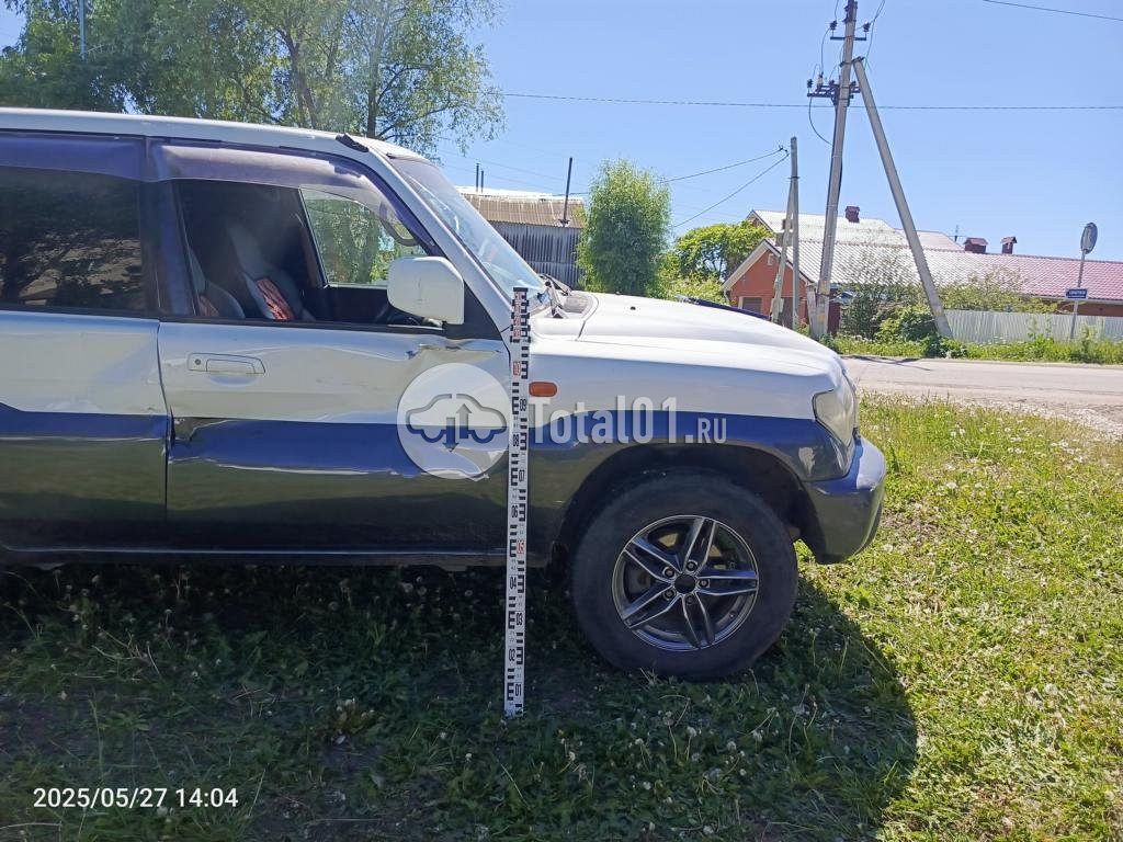 Фото Mitsubishi Montero 8