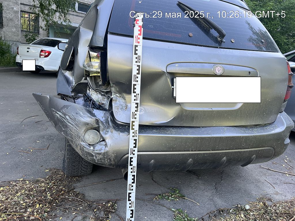 Фото Pontiac Vibe 10