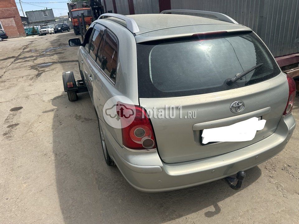 Фото Toyota Avensis 8