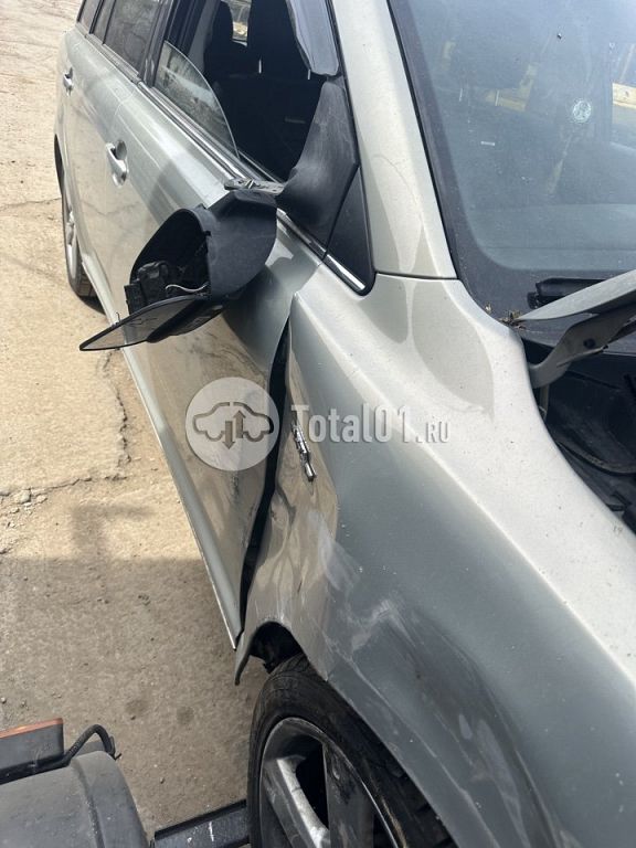 Фото Toyota Avensis 12