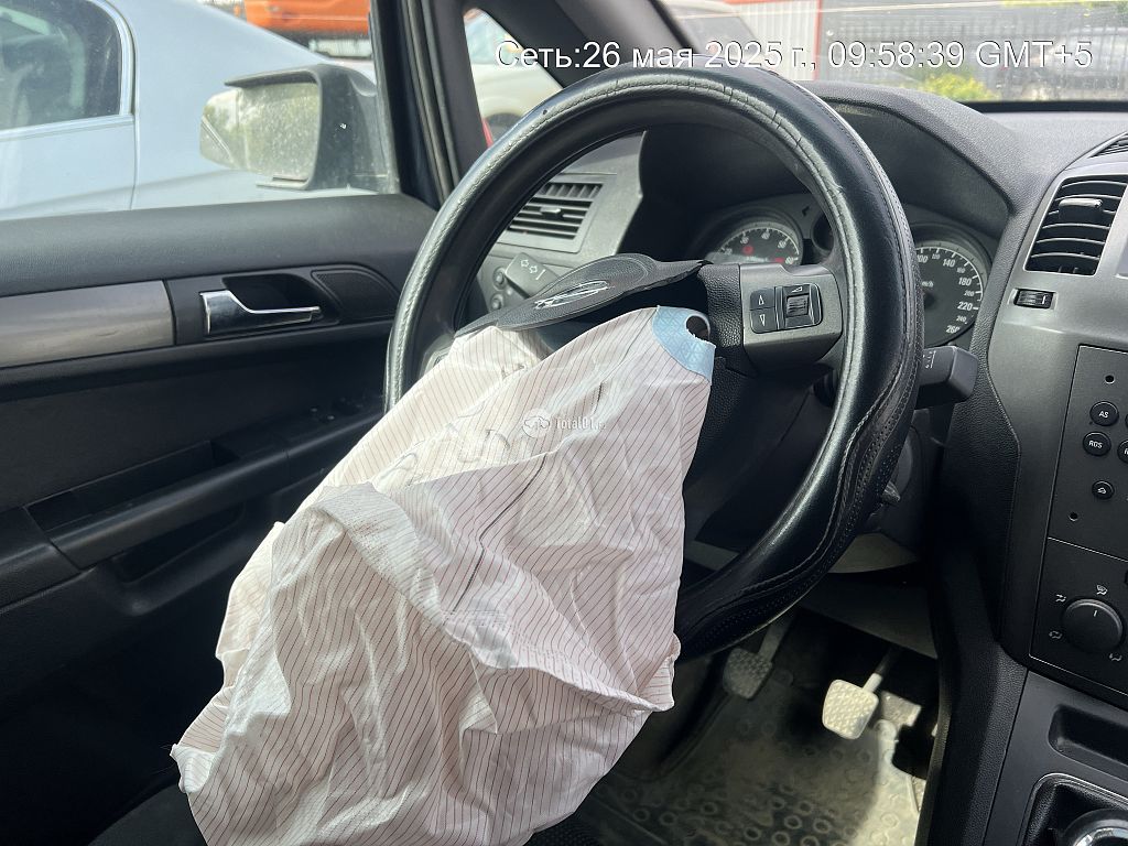 Фото Opel Zafira 134