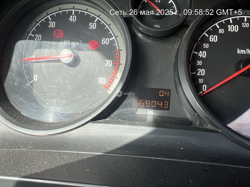 Фото Opel Zafira 140