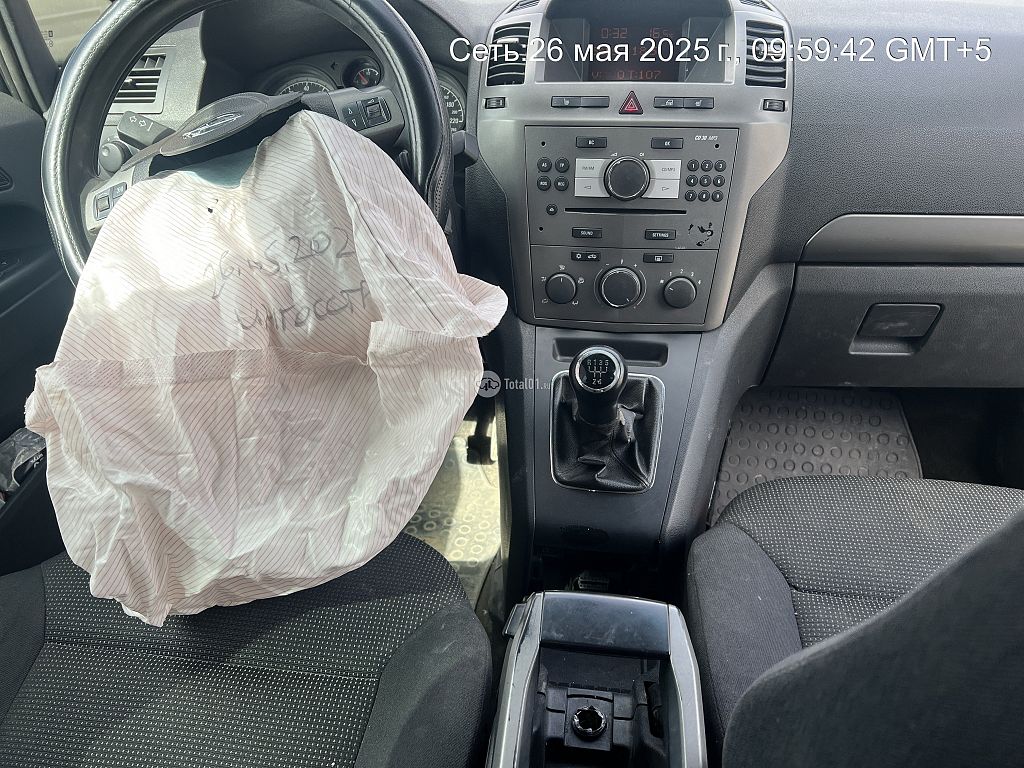 Фото Opel Zafira 162