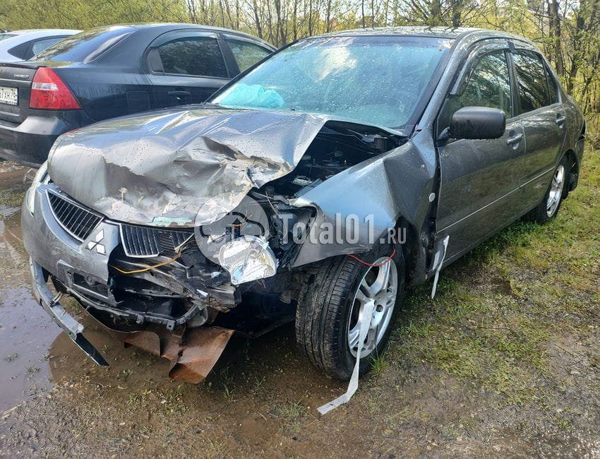 Фото Mitsubishi Lancer 2