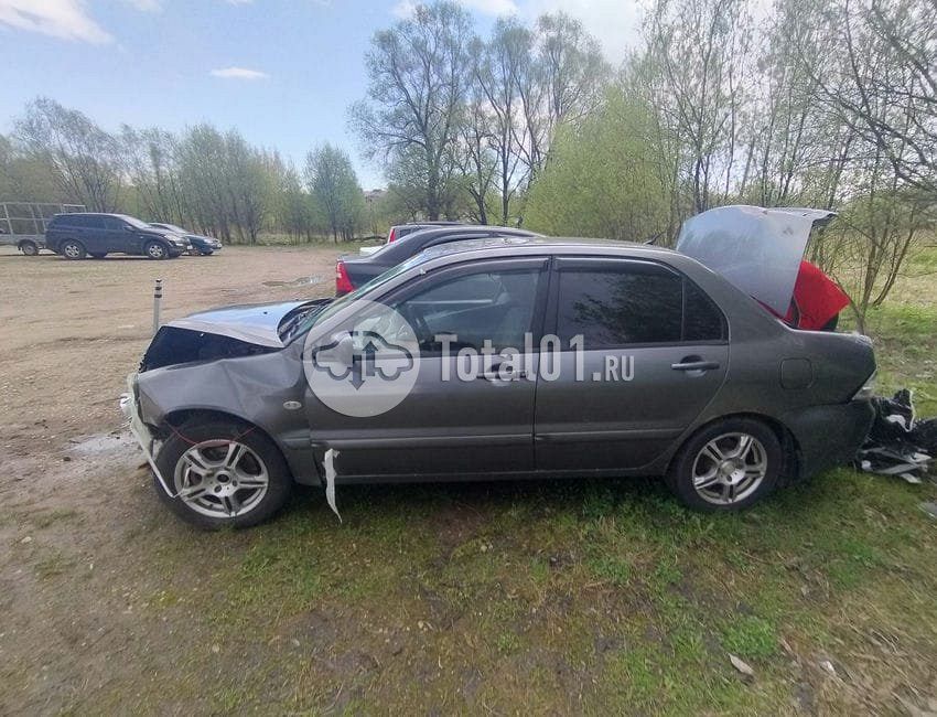 Фото Mitsubishi Lancer 8
