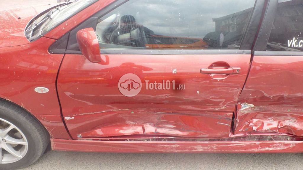 Фото Mitsubishi Lancer 12