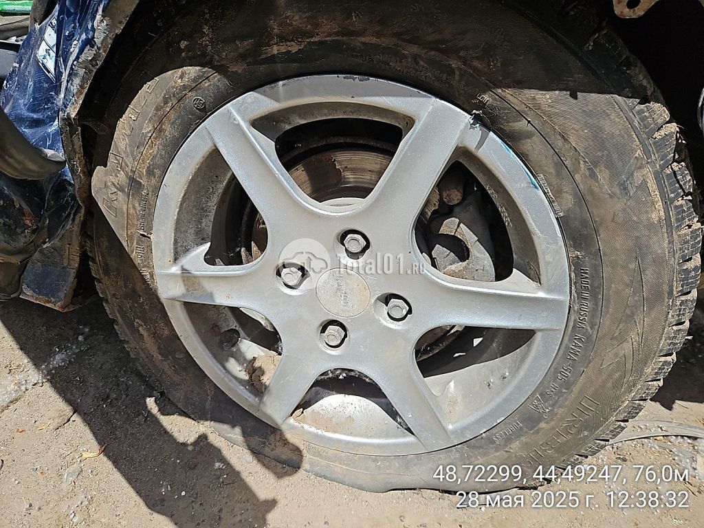 Фото Volvo S40 24