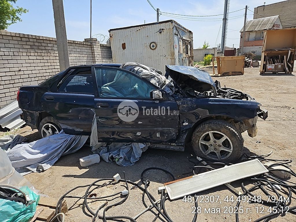 Фото Volvo S40 38