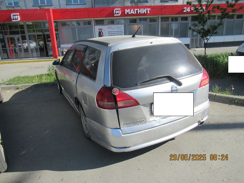 Фото Nissan Wingroad 4