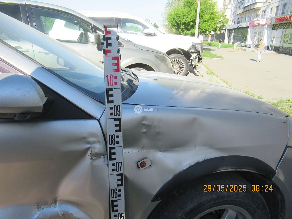 Фото Nissan Wingroad 14