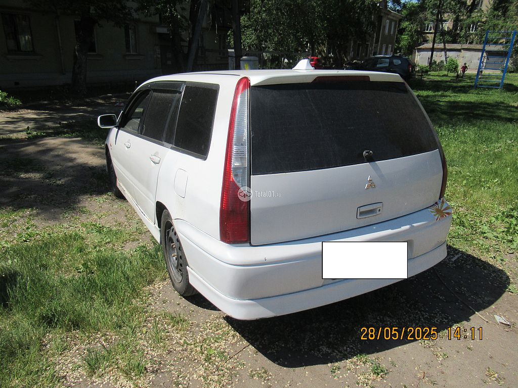 Фото Mitsubishi Lancer Cedia 4
