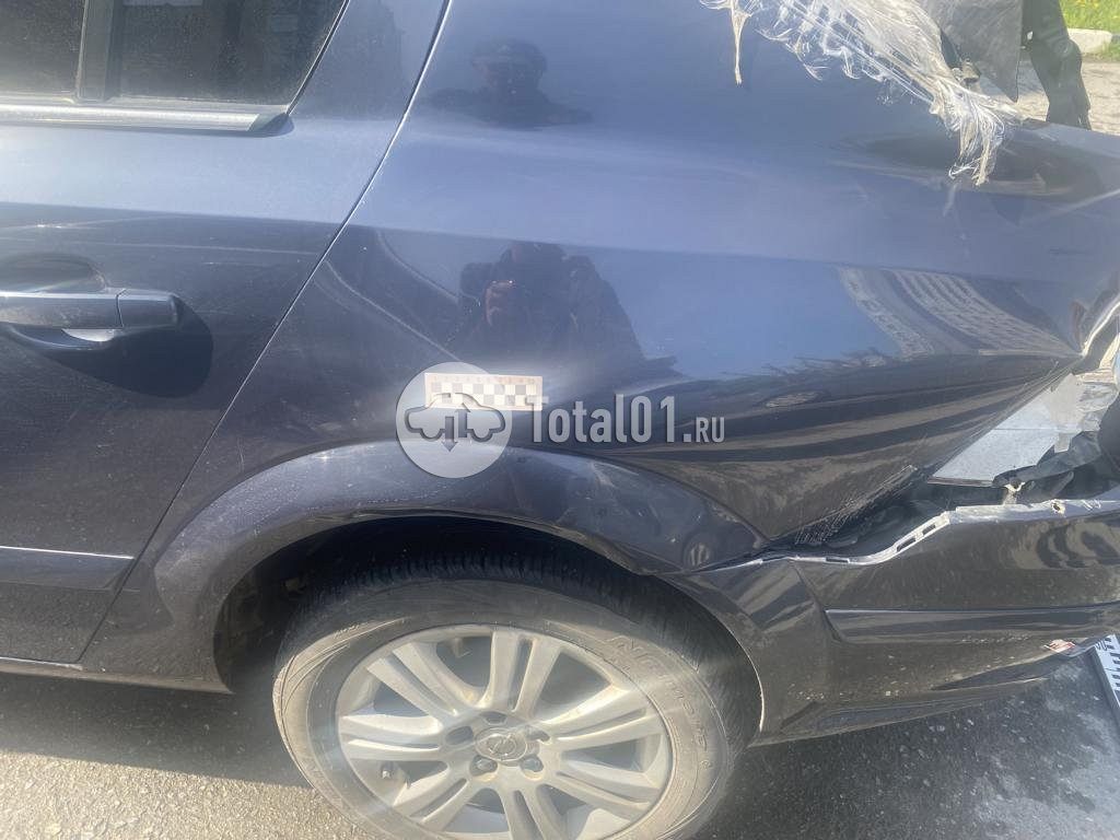 Фото Opel Astra 46