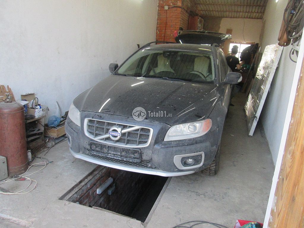Фото Volvo XC70 2