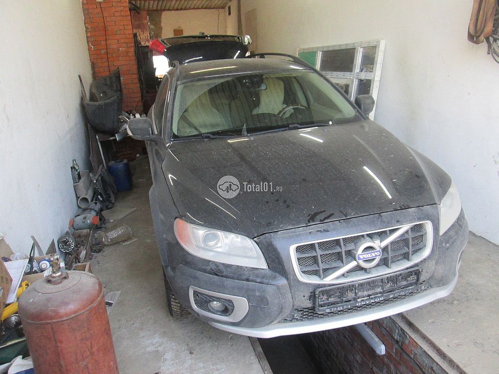 Фото Volvo XC70 4