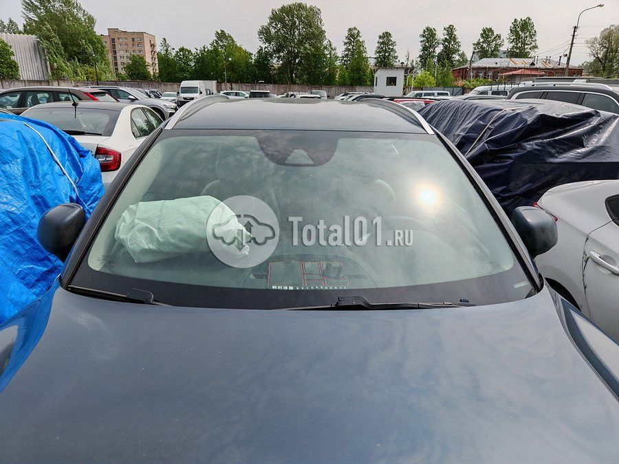 Фото Volvo XC40 6