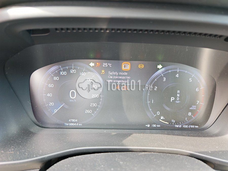 Фото Volvo XC40 148