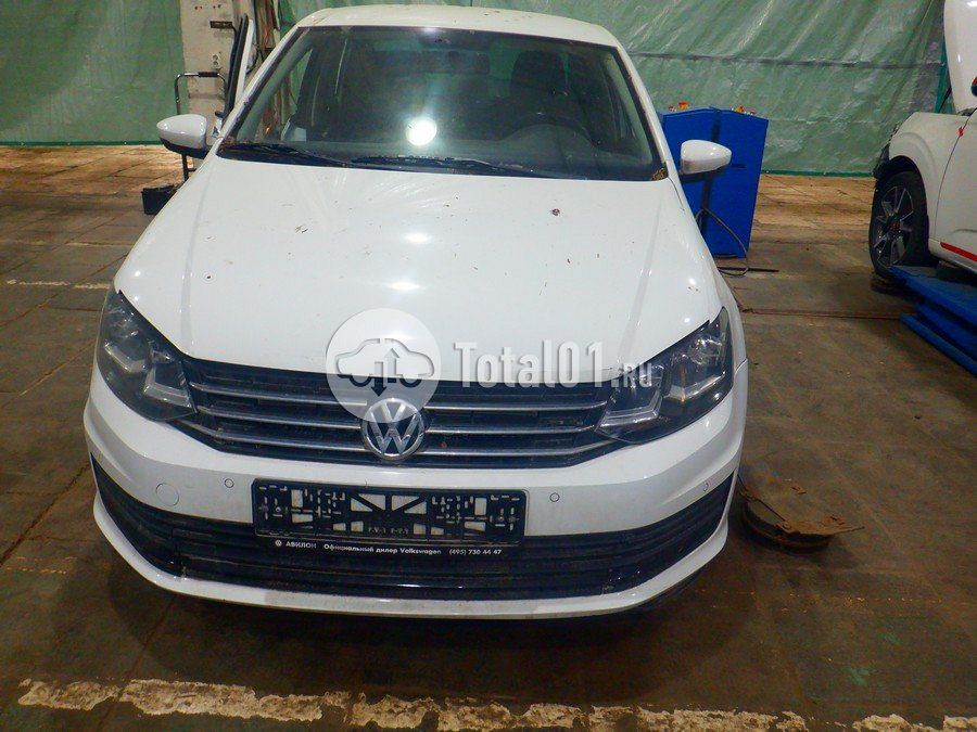 Фото Volkswagen Polo 4