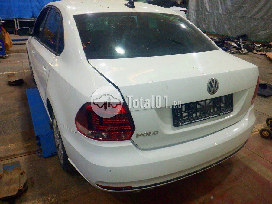 Фото Volkswagen Polo 16