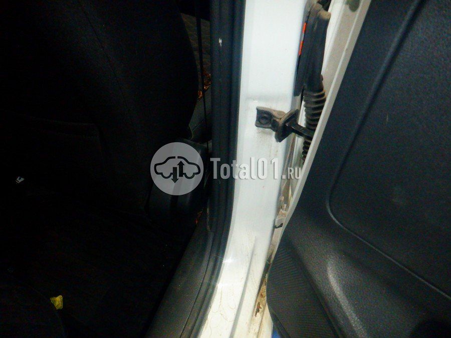 Фото Volkswagen Polo 70